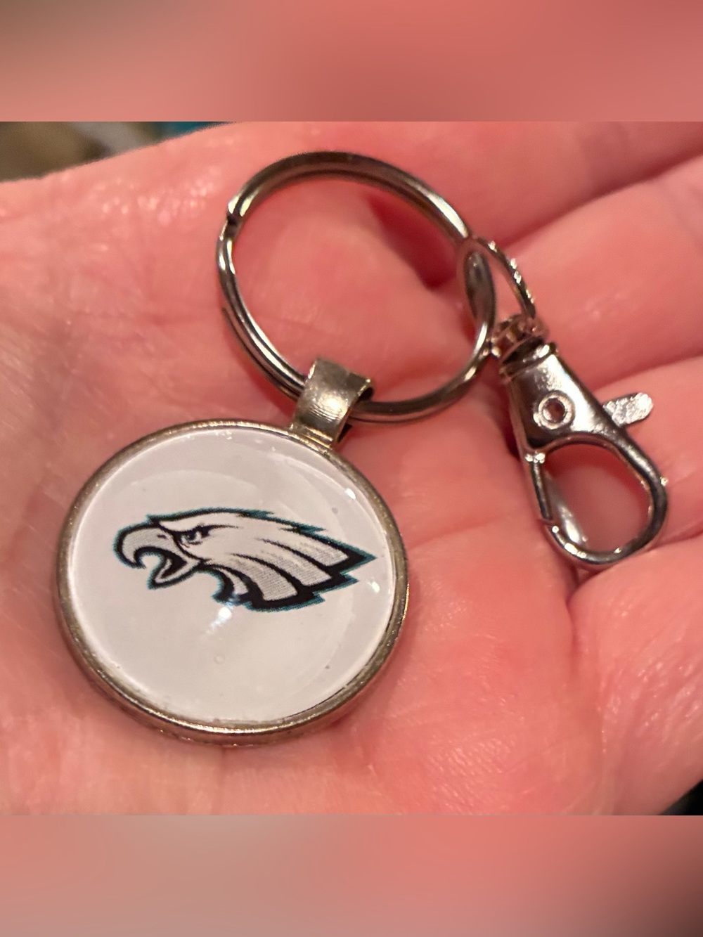 (2/$12,4/$20)Philadelphia Eagles Logo Keychain